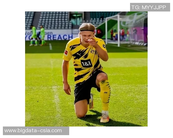 足球传奇老球星外号背后的故事与历史传承